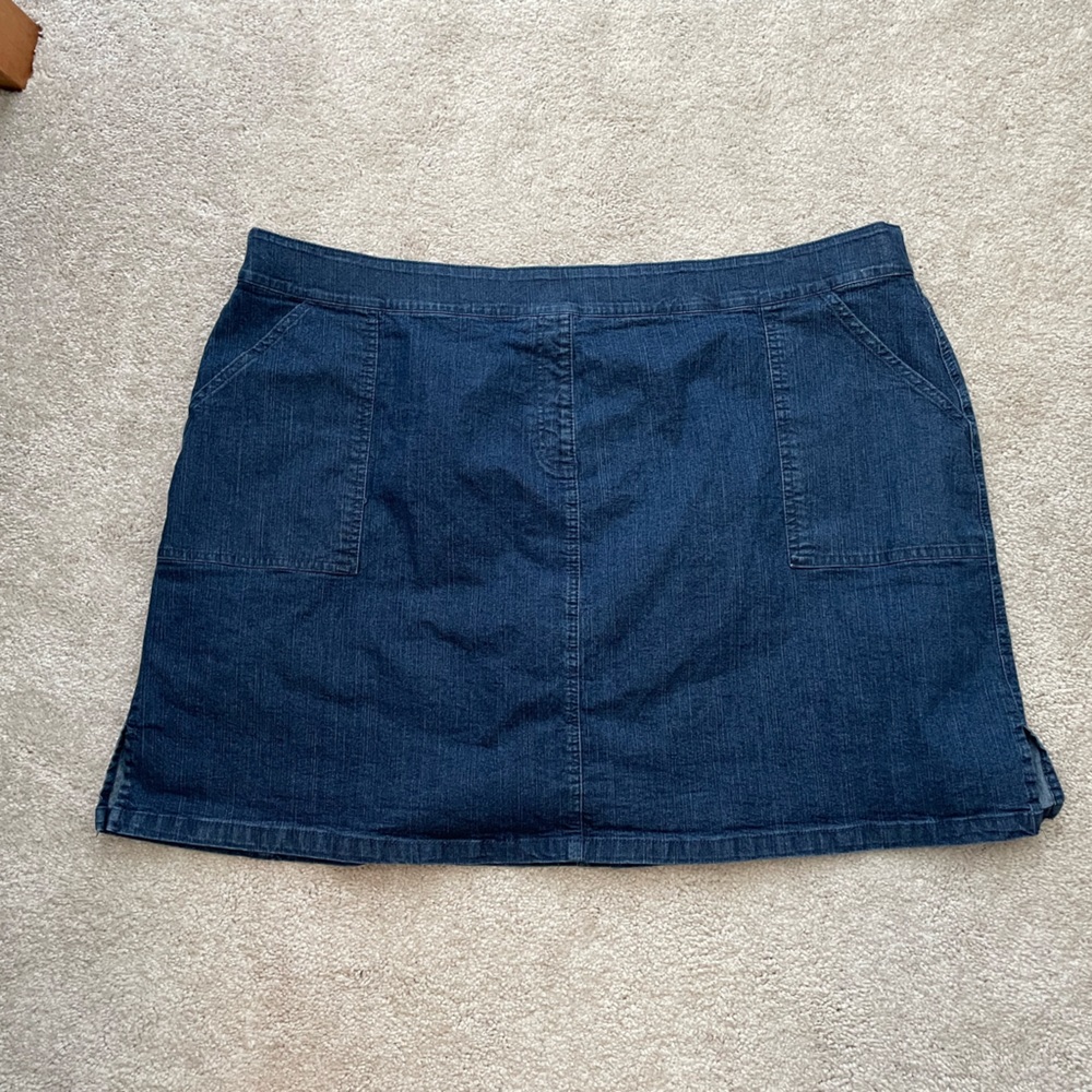 Jean Skort
